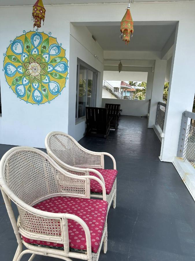 Chameleon Beach Resort, Cherai Kochi Exterior foto